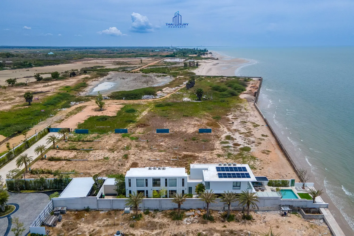Luxury Beach House The First Ultra Luxury In Cha-am Fully Functional Seaside House With Swimming Pool And Access To Every Private Beach.