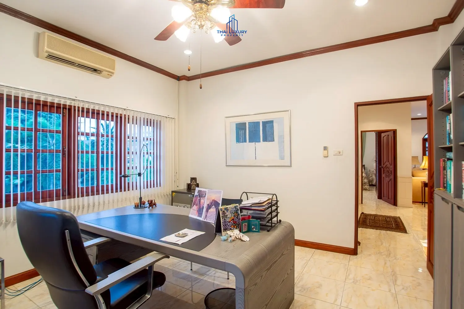Luxury 2-Storey Pool Villa for Sale in Hua Hin City Center – Just 300 m from the Beach
