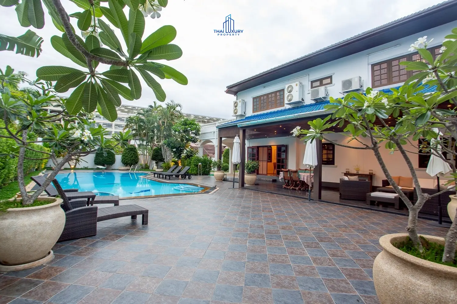 Luxury 2-Storey Pool Villa for Sale in Hua Hin City Center – Just 300 m from the Beach