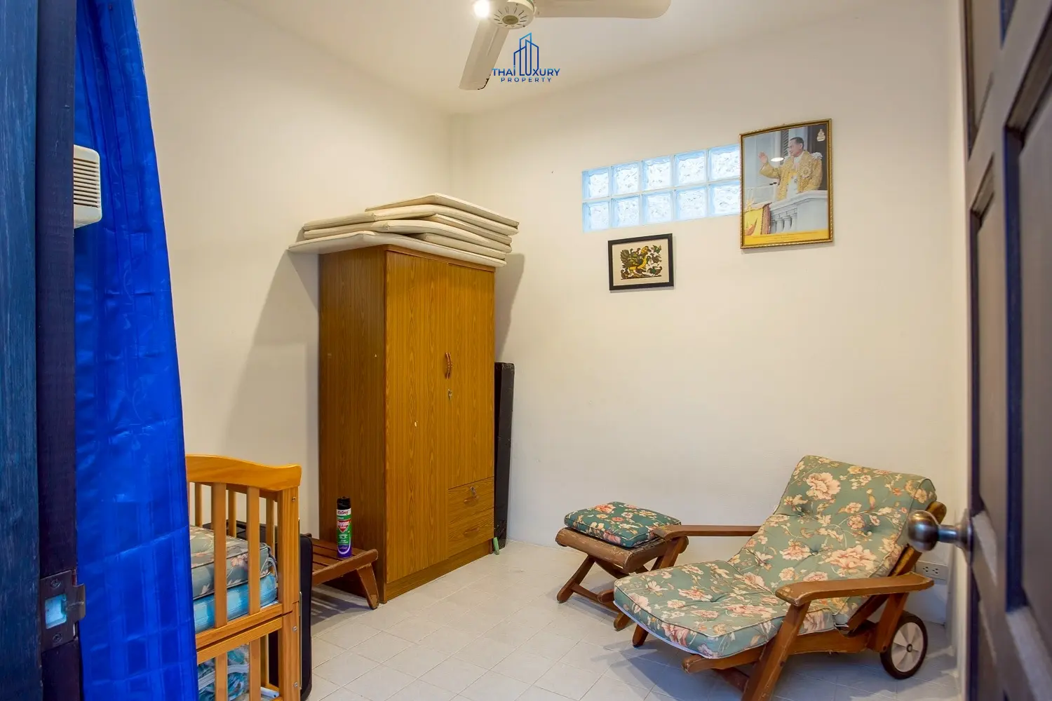 Luxury 2-Storey Pool Villa for Sale in Hua Hin City Center – Just 300 m from the Beach