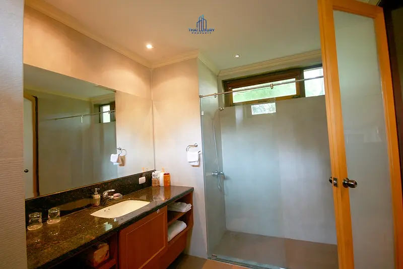 Fantastic Property in Palm Hills Golf Course For Sale