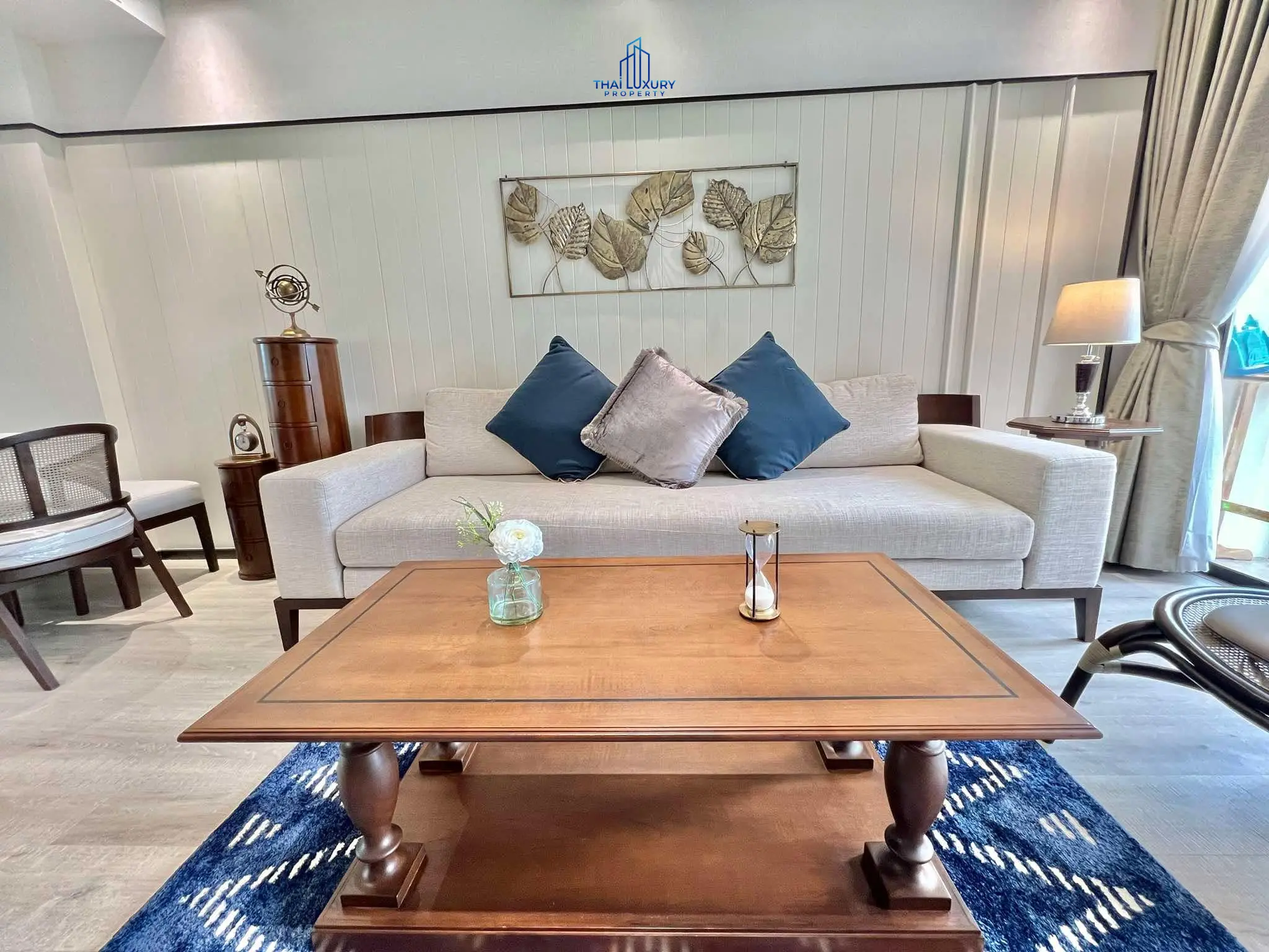 Luxury Condominium Pool View At InterContinental Residences Hua Hin For Sale
