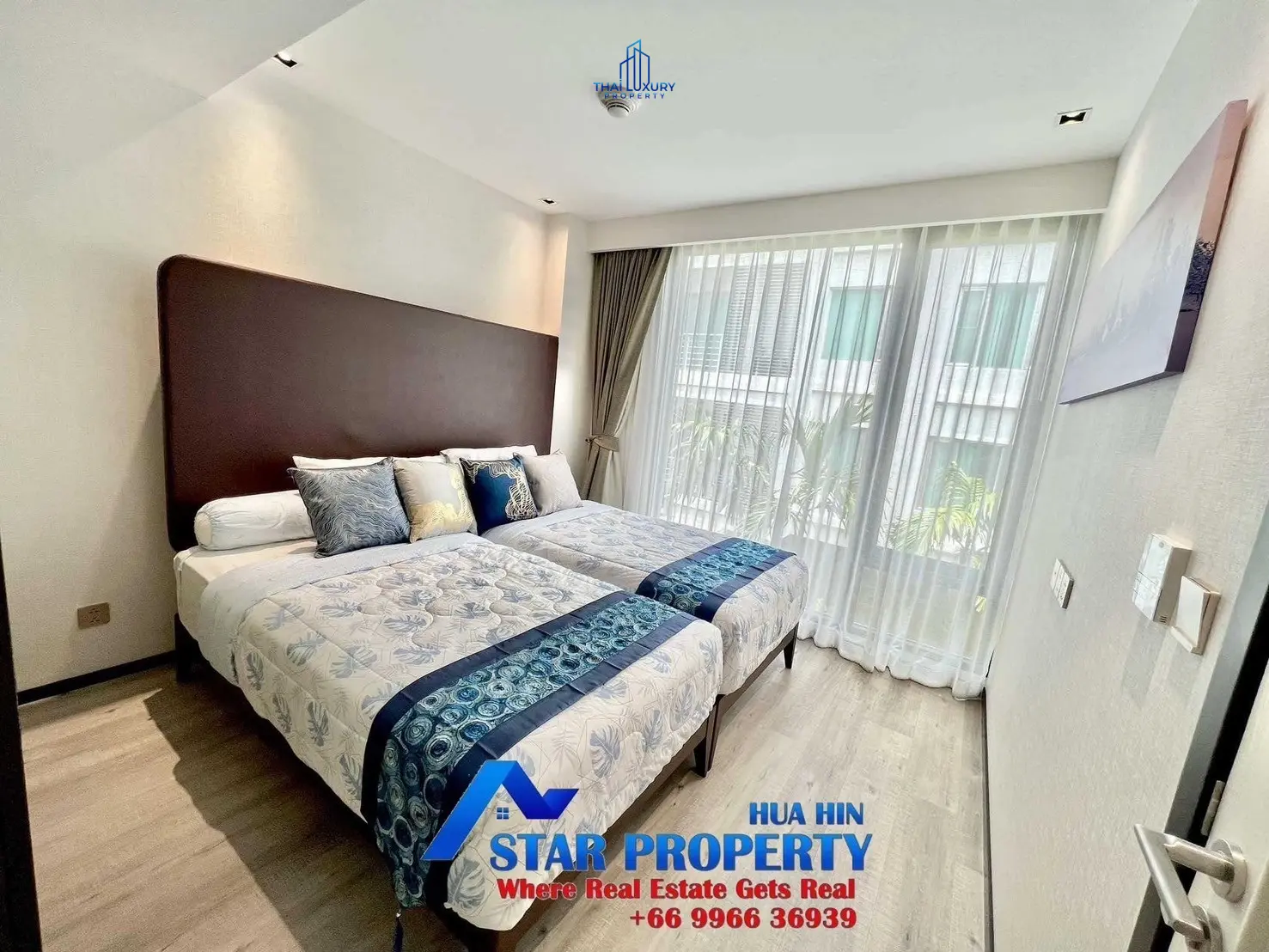 Luxury Condominium Pool View At InterContinental Residences Hua Hin For Sale