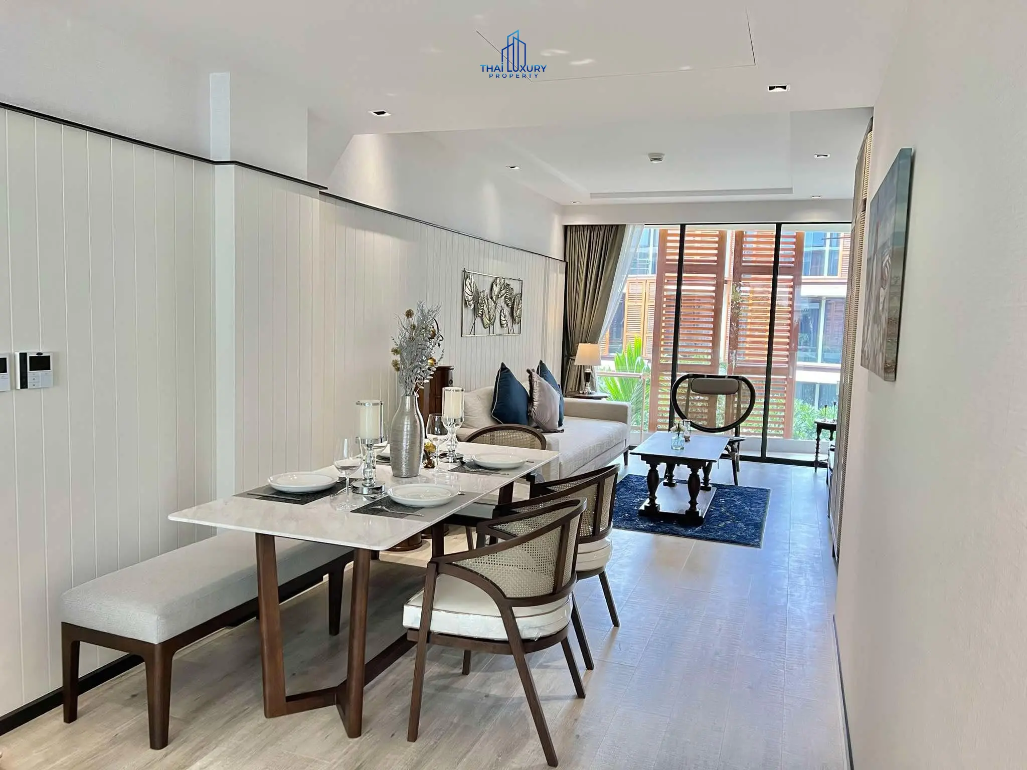Luxury Condominium Pool View At InterContinental Residences Hua Hin For Sale
