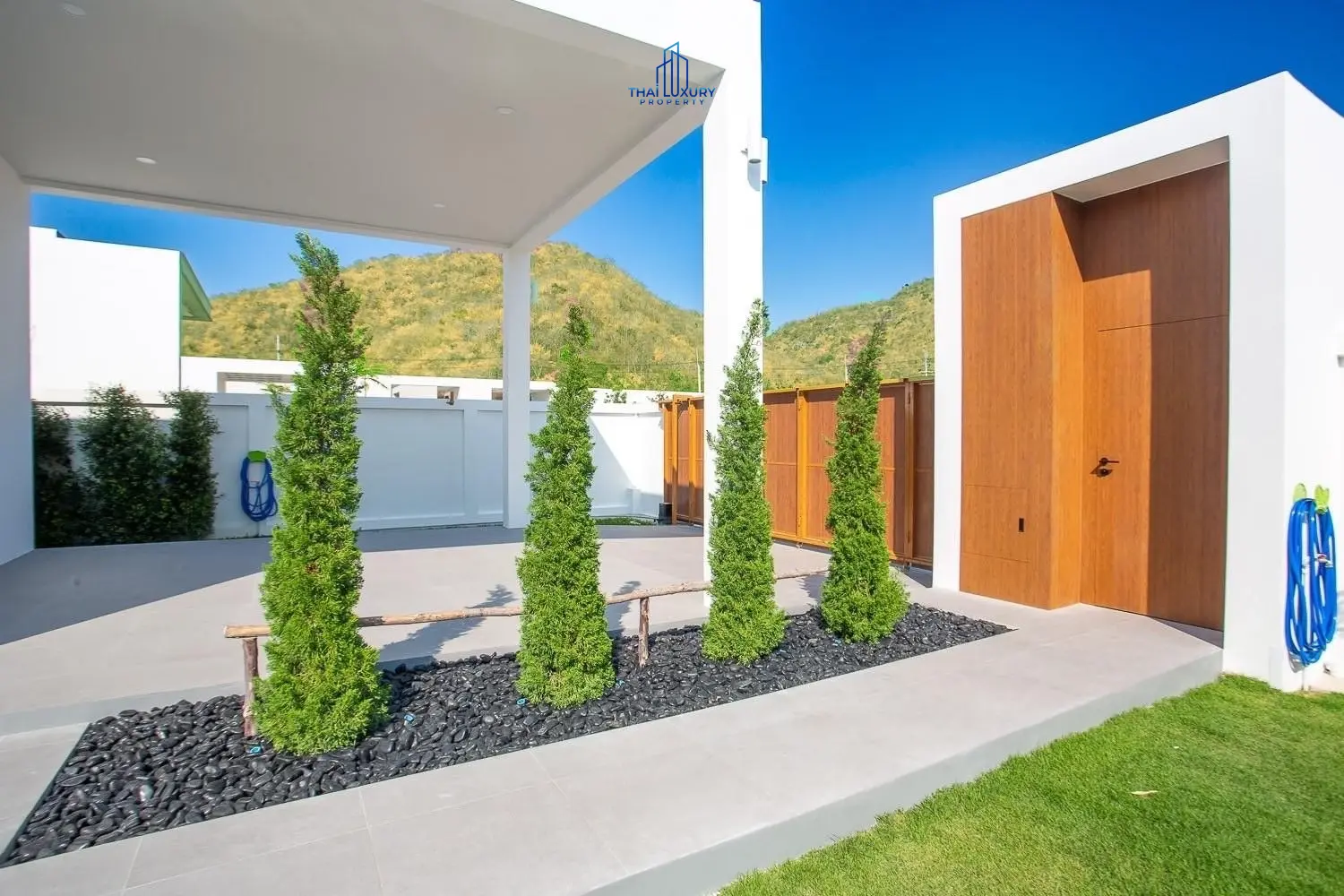 Luxurious Villa Mountain View Hua Hin At Hillside Hamlet For Sale