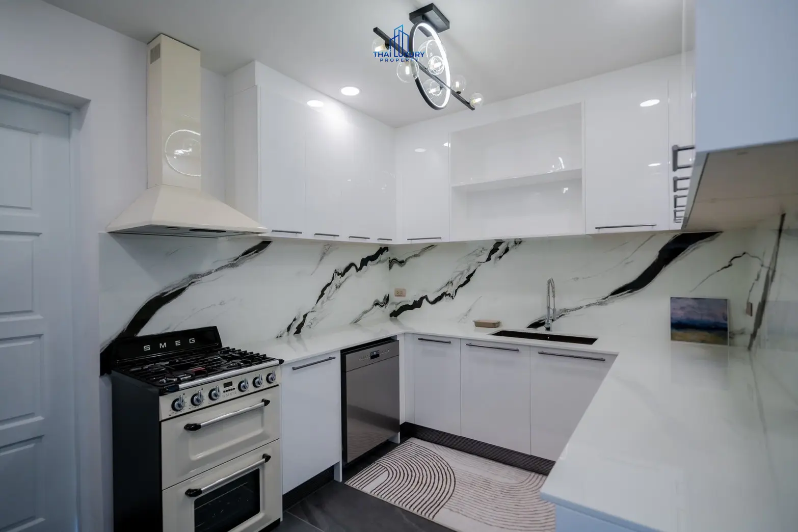 Luxury Modern Pool Villa Cha-Am Hua Hin At Palm Hills Golf Course For Sale