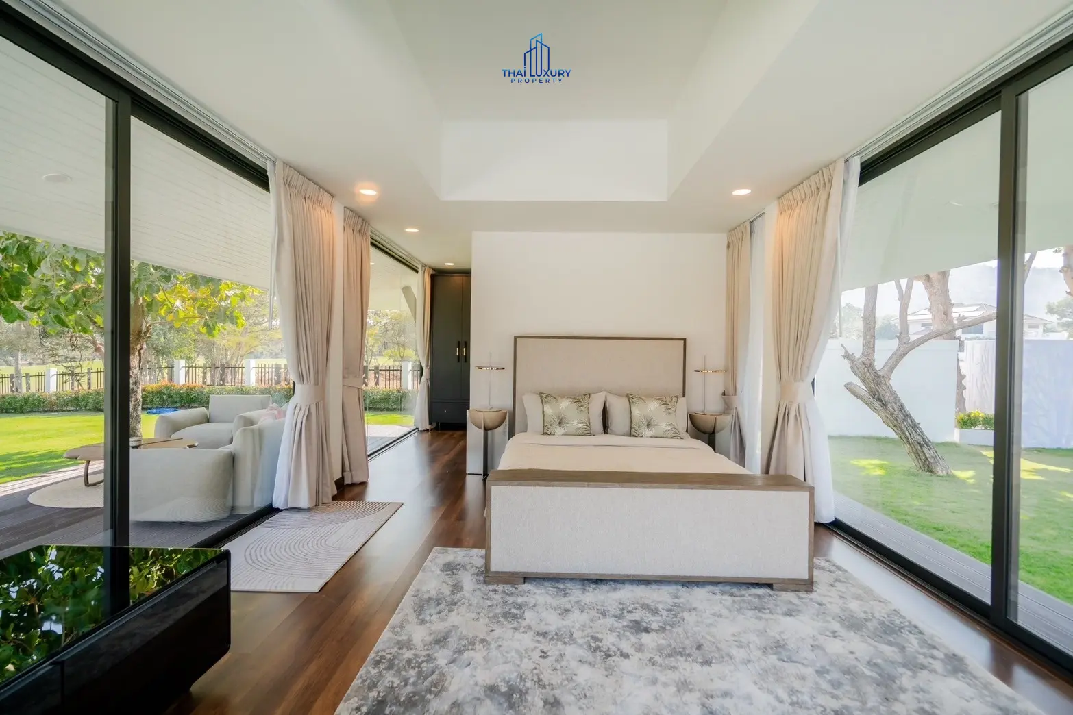 Luxury Modern Pool Villa Cha-Am Hua Hin At Palm Hills Golf Course For Sale