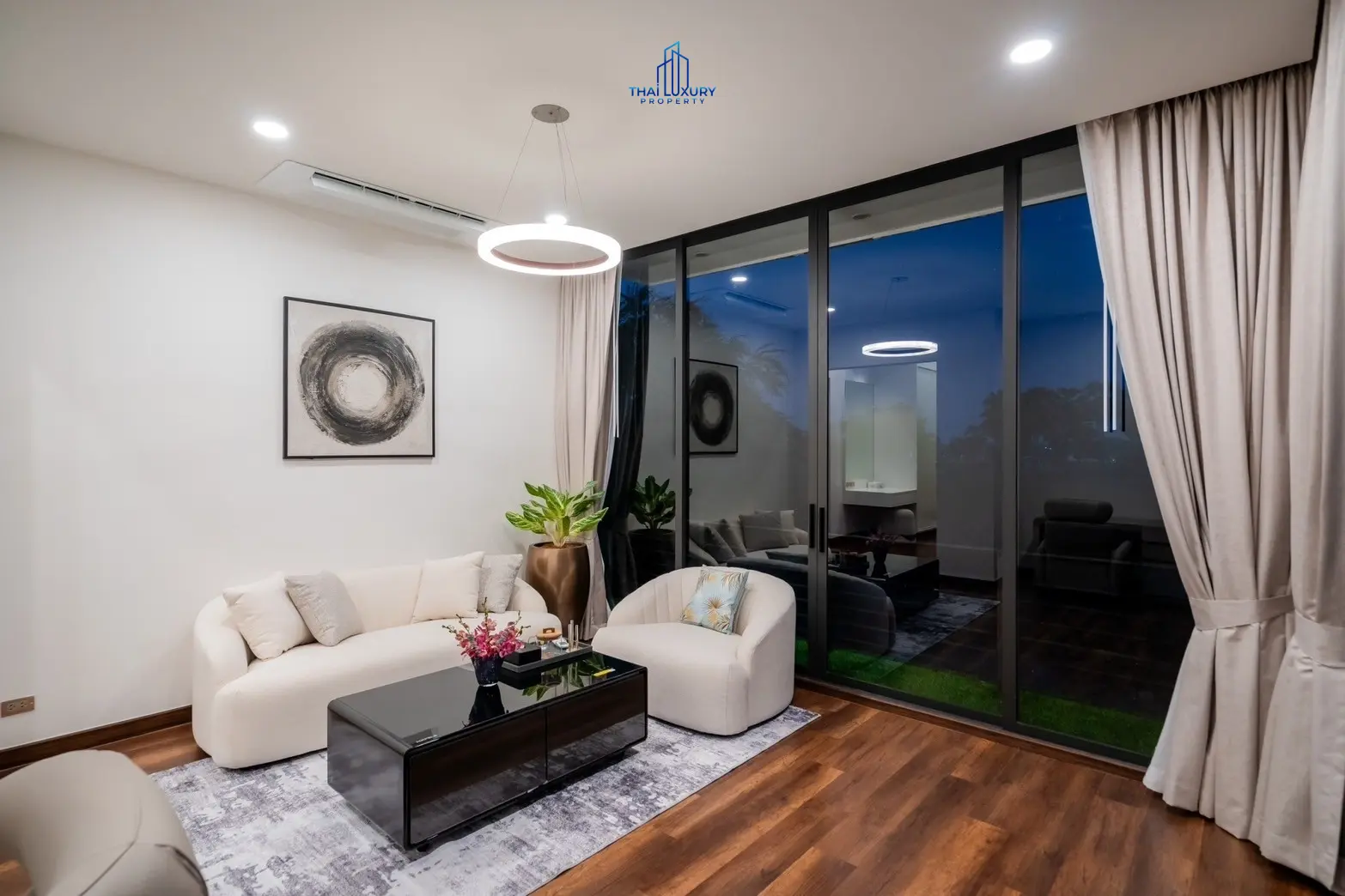Luxury Modern Pool Villa Cha-Am Hua Hin At Palm Hills Golf Course For Sale