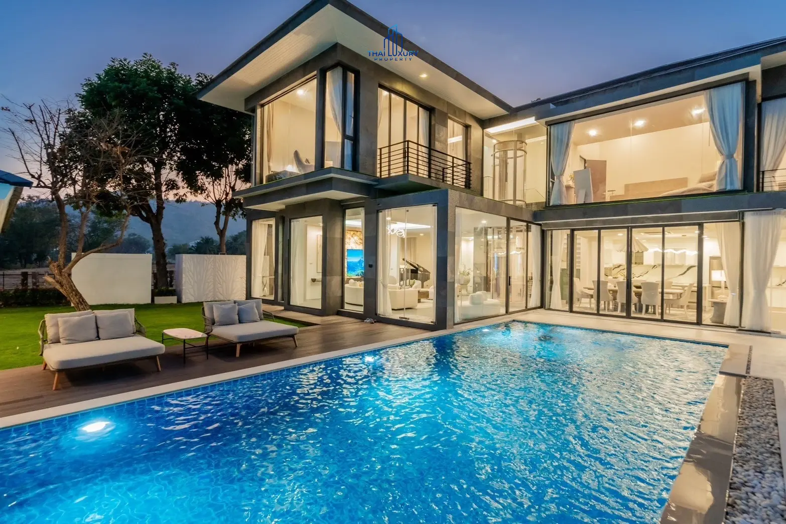 Luxury Modern Pool Villa Cha-Am Hua Hin At Palm Hills Golf Course For Sale