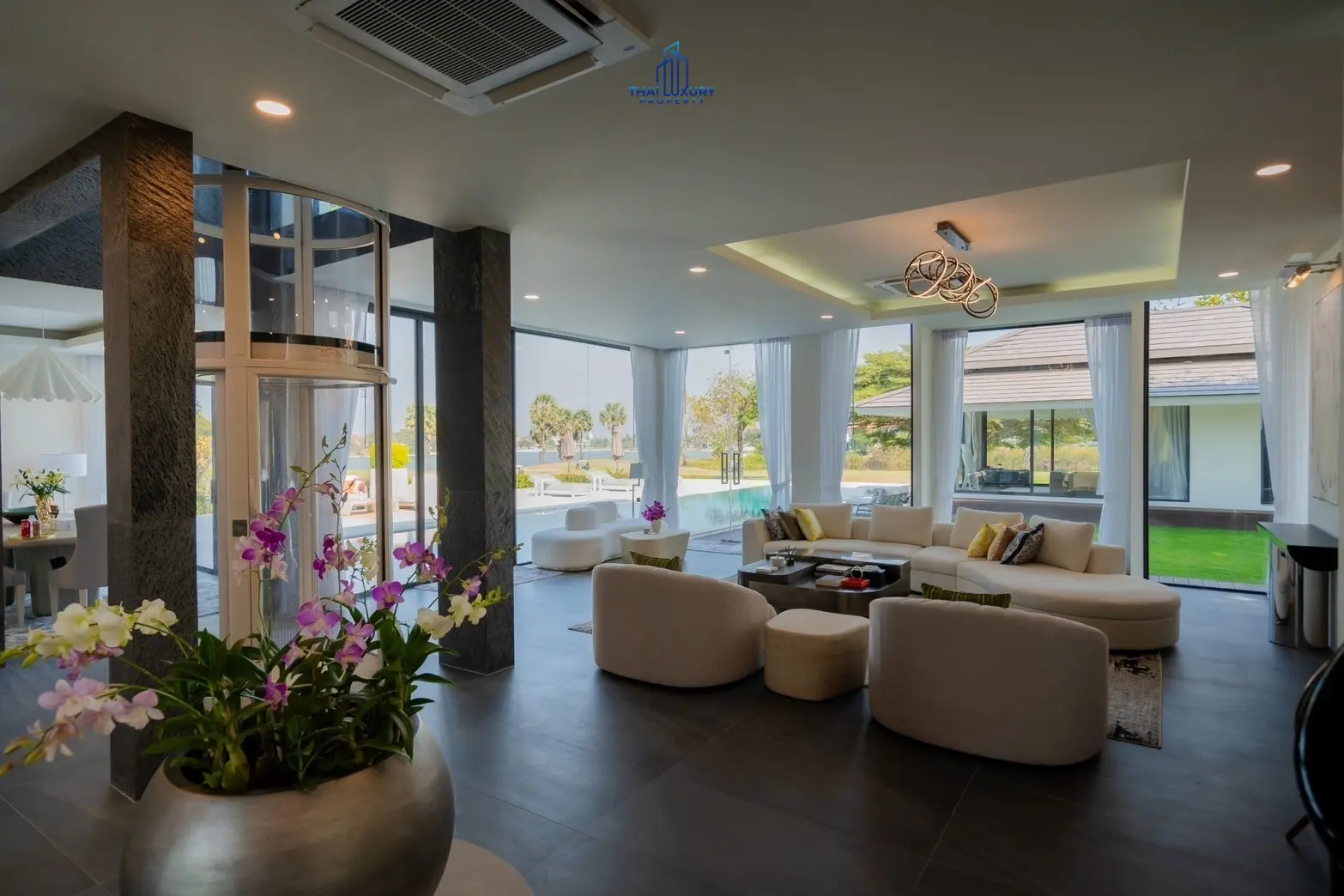 Luxury Modern Pool Villa Cha-Am Hua Hin At Palm Hills Golf Course For Sale