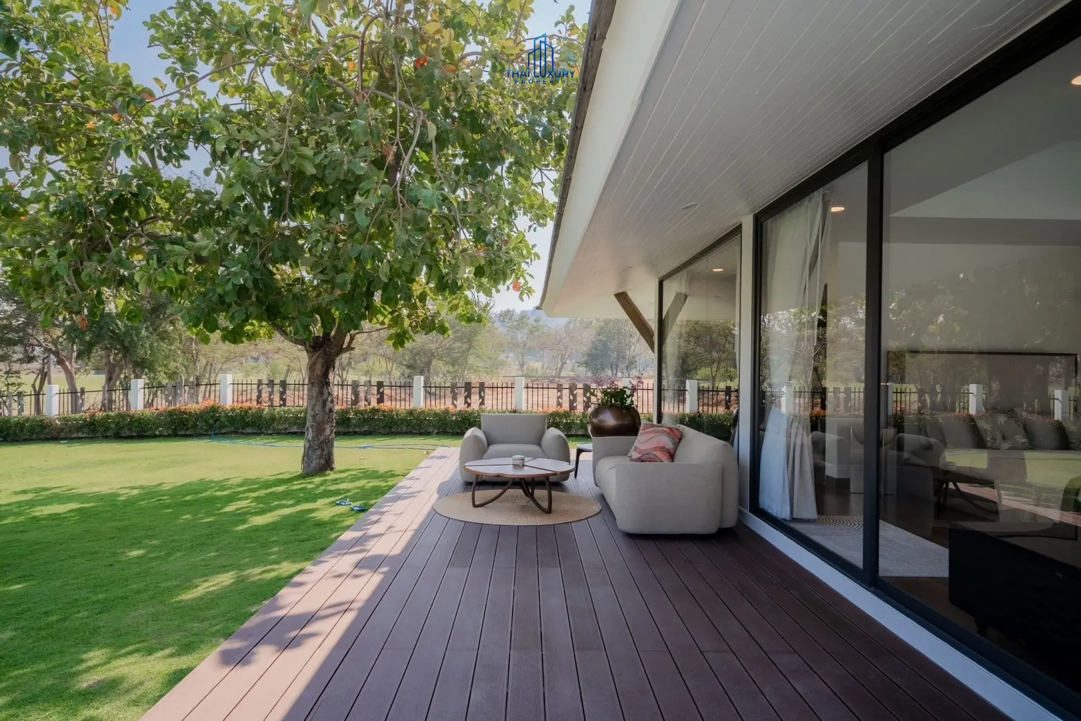 Luxury Modern Pool Villa Cha-Am Hua Hin At Palm Hills Golf Course For Sale