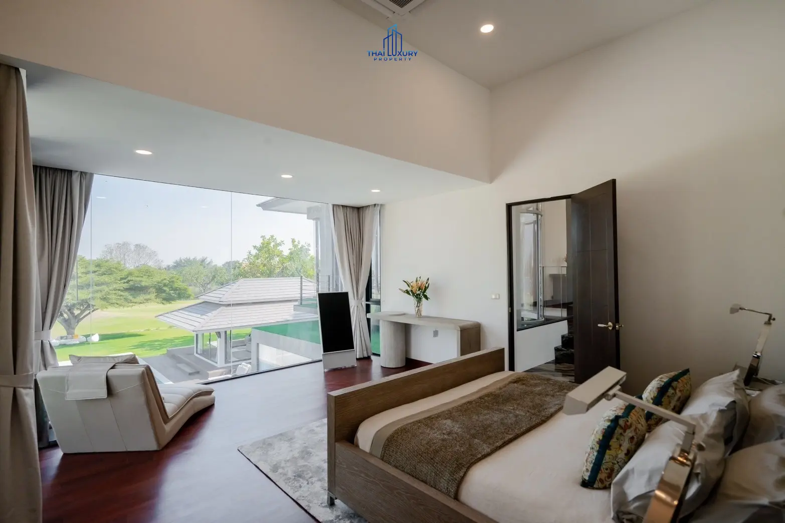 Luxury Modern Pool Villa Cha-Am Hua Hin At Palm Hills Golf Course For Sale