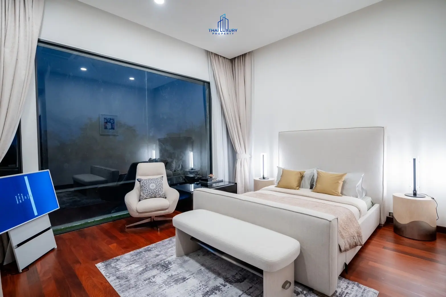 Luxury Modern Pool Villa Cha-Am Hua Hin At Palm Hills Golf Course For Sale