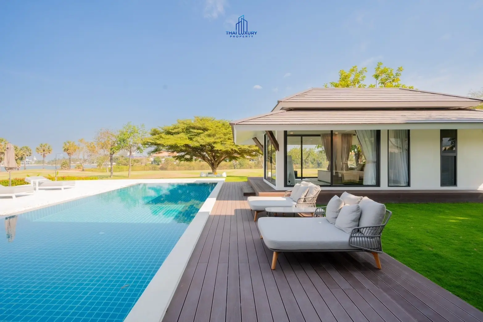 Luxury Modern Pool Villa Cha-Am Hua Hin At Palm Hills Golf Course For Sale