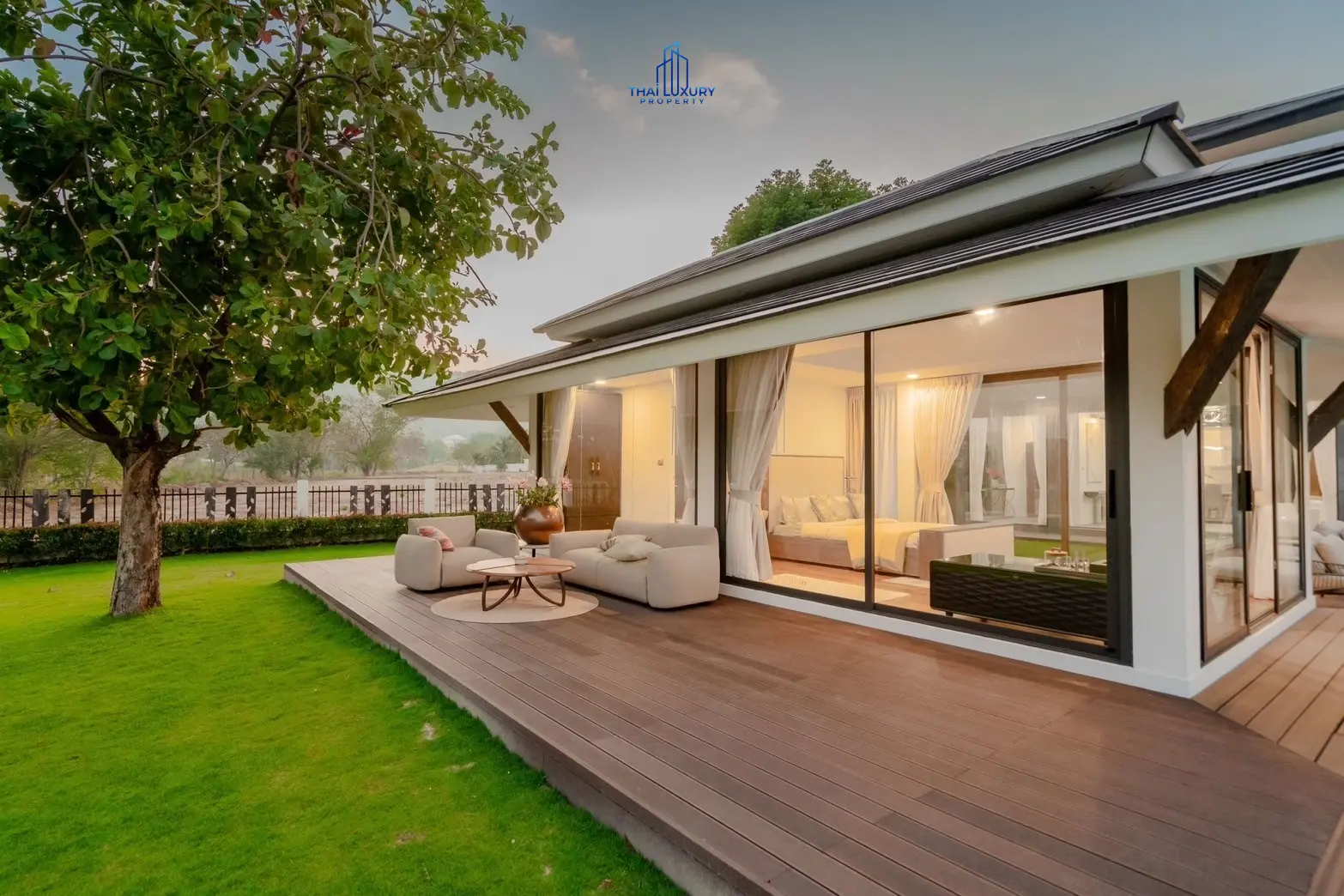 Luxury Modern Pool Villa Cha-Am Hua Hin At Palm Hills Golf Course For Sale