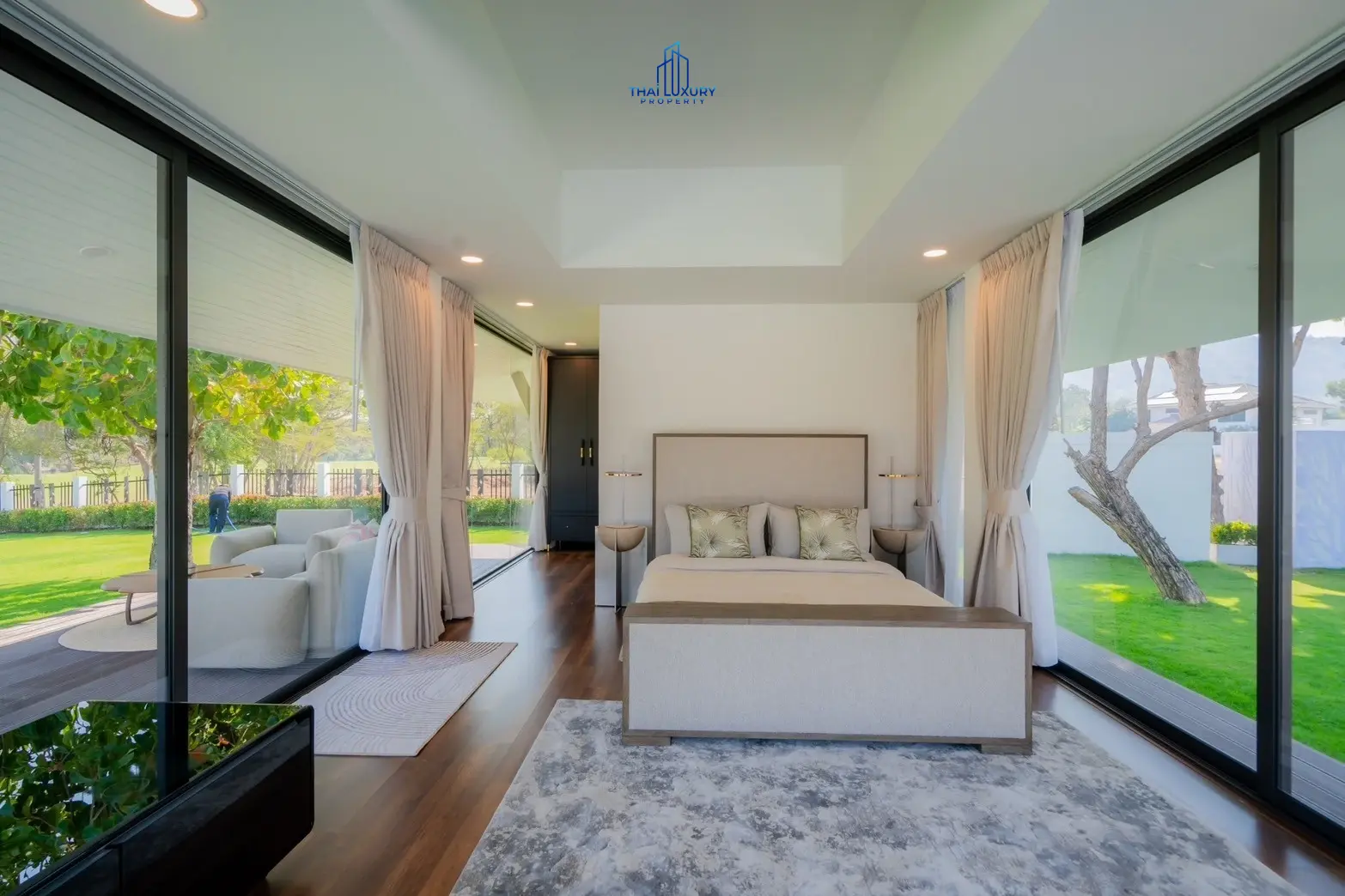 Luxury Modern Pool Villa Cha-Am Hua Hin At Palm Hills Golf Course For Sale