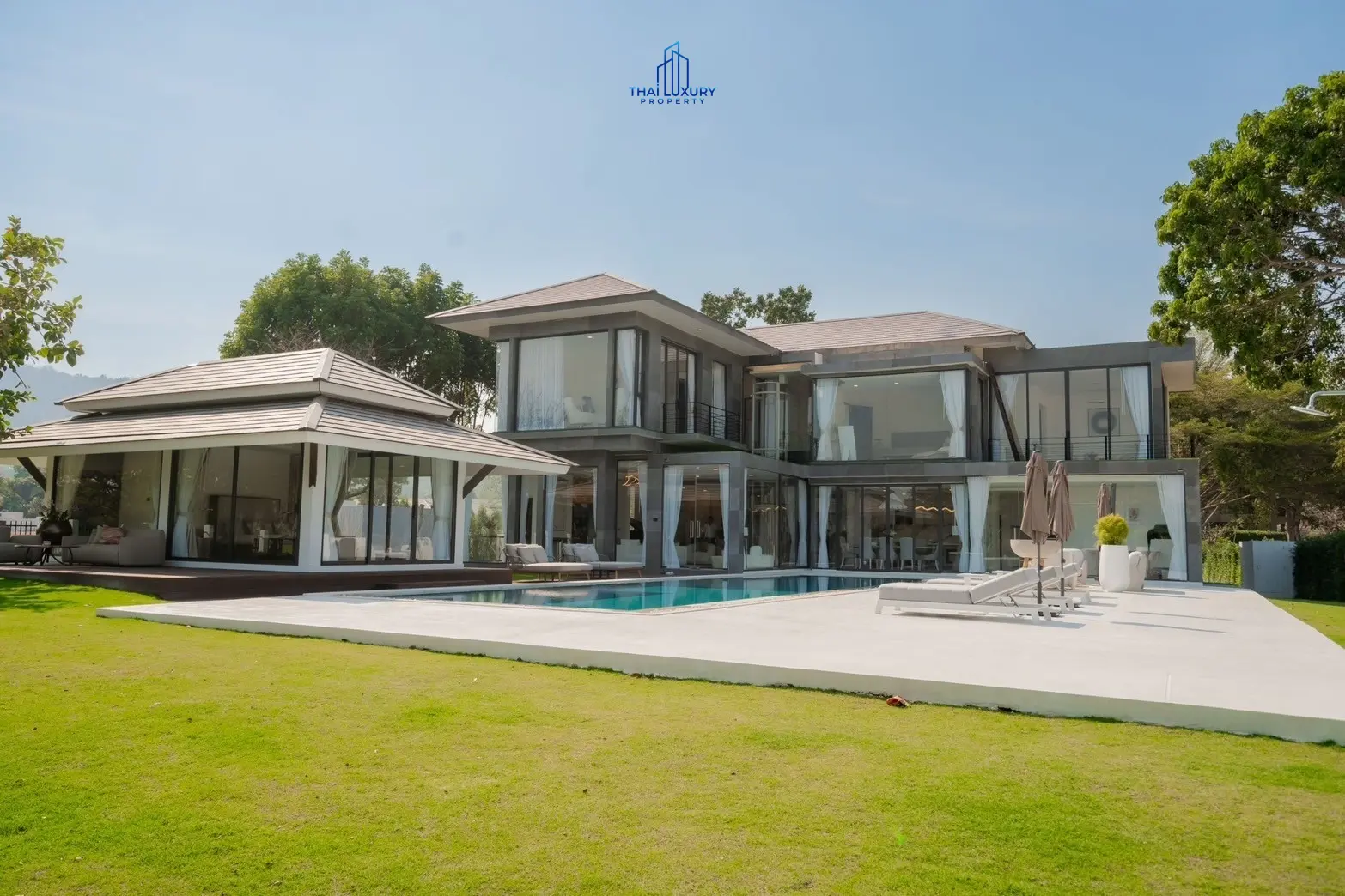 Luxury Modern Pool Villa Cha-Am Hua Hin At Palm Hills Golf Course For Sale