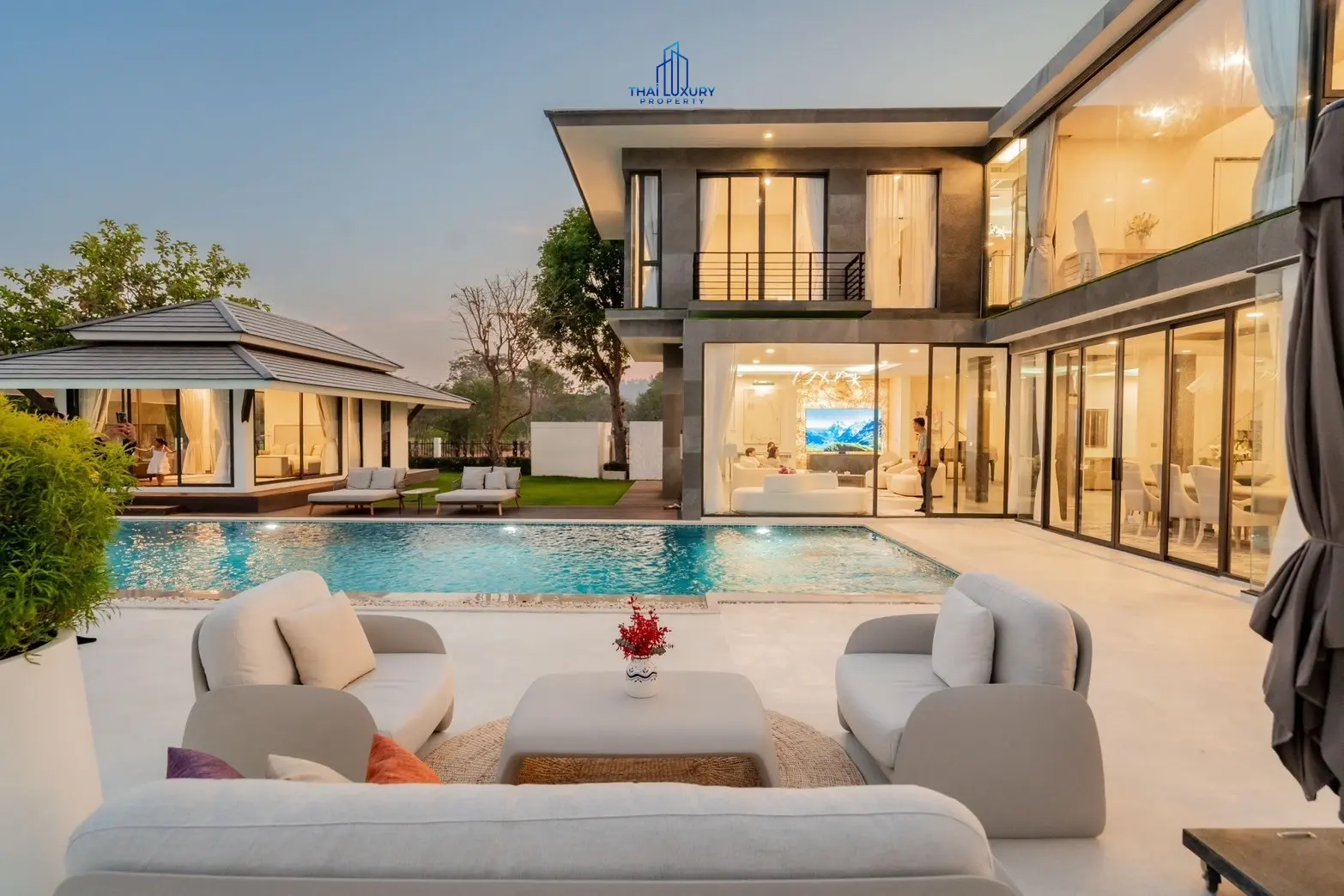 Luxury Modern Pool Villa Cha-Am Hua Hin At Palm Hills Golf Course For Sale
