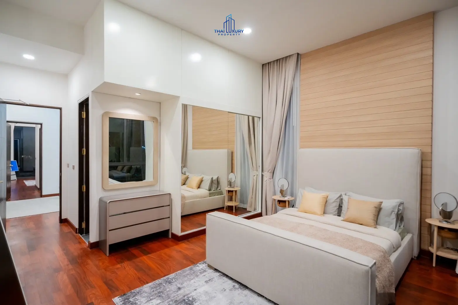 Luxury Modern Pool Villa Cha-Am Hua Hin At Palm Hills Golf Course For Sale