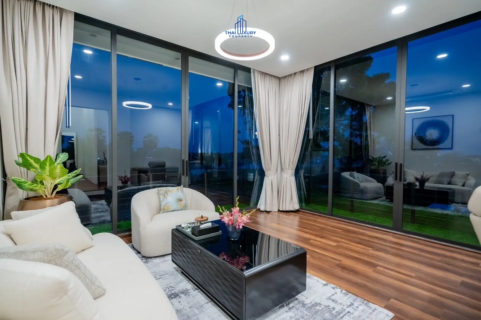Luxury Modern Pool Villa Cha-Am Hua Hin At Palm Hills Golf Course For Sale