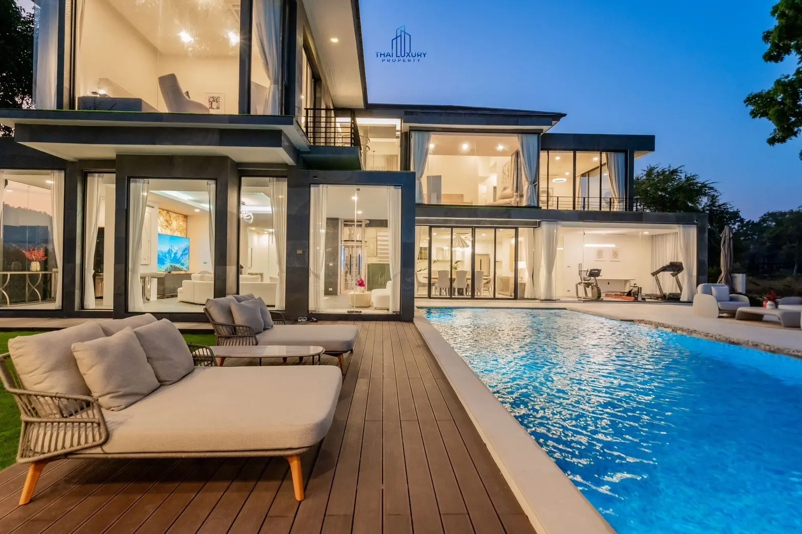 Luxury Modern Pool Villa Cha-Am Hua Hin At Palm Hills Golf Course For Sale