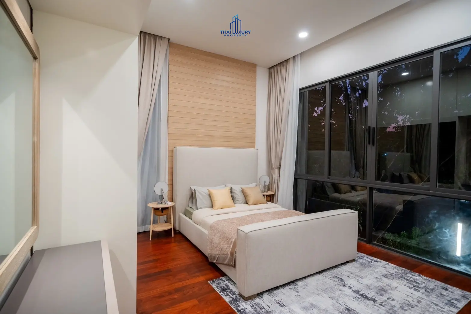 Luxury Modern Pool Villa Cha-Am Hua Hin At Palm Hills Golf Course For Sale