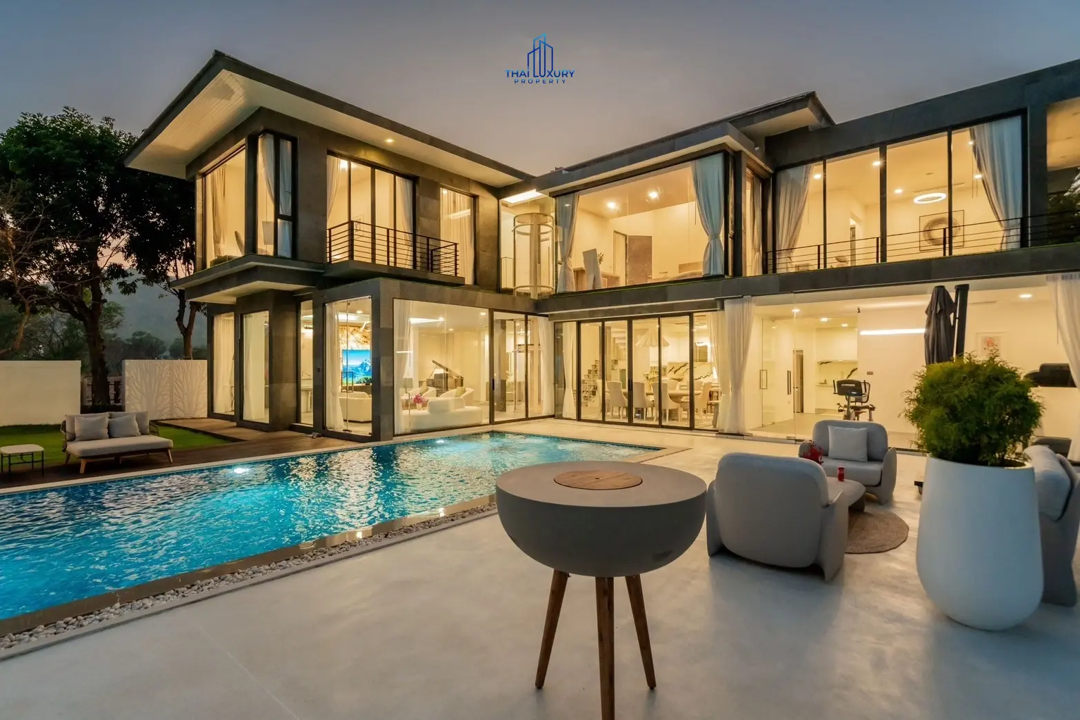 Luxury Modern Pool Villa Cha-Am Hua Hin At Palm Hills Golf Course For Sale