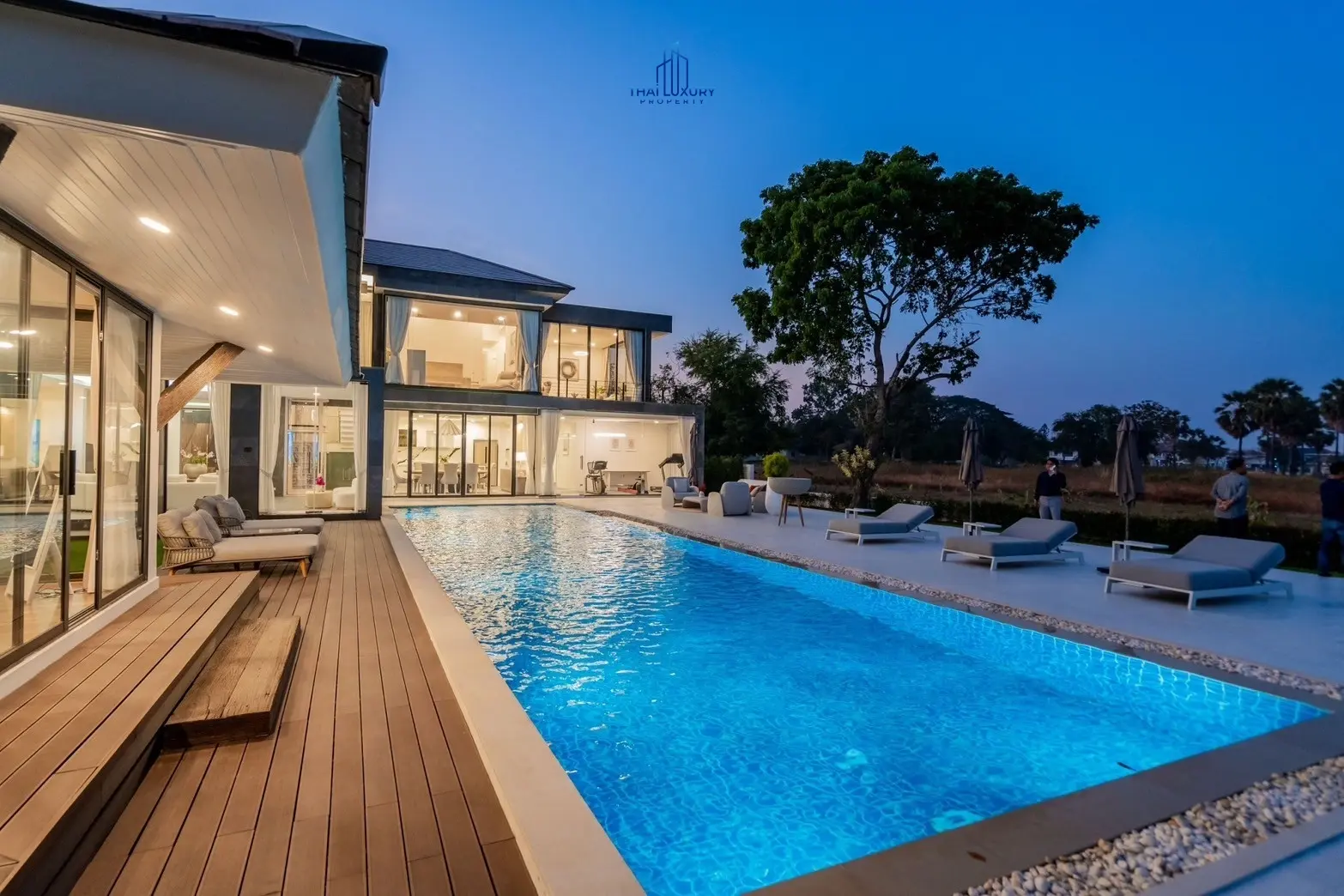 Luxury Modern Pool Villa Cha-Am Hua Hin At Palm Hills Golf Course For Sale