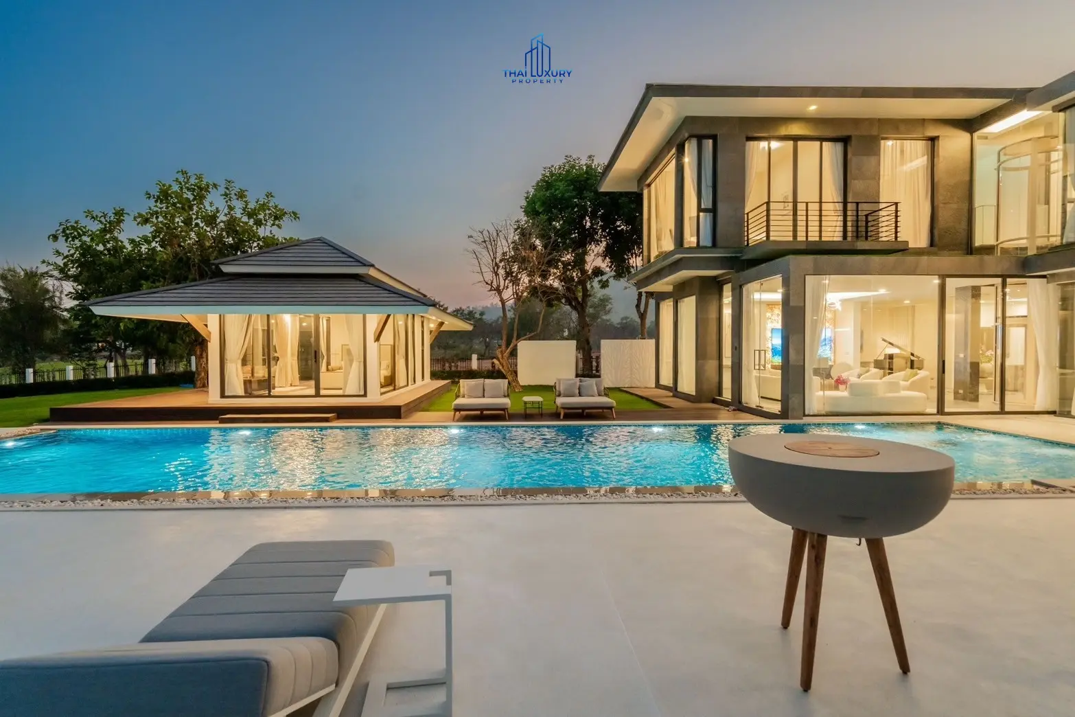 Luxury Modern Pool Villa Cha-Am Hua Hin At Palm Hills Golf Course For Sale