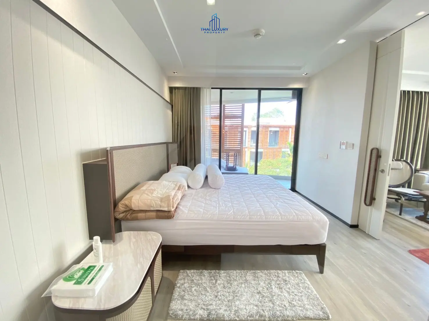 Luxury Modern 2 Bedrooms At InterContinental Residences Hua Hin For Sale
