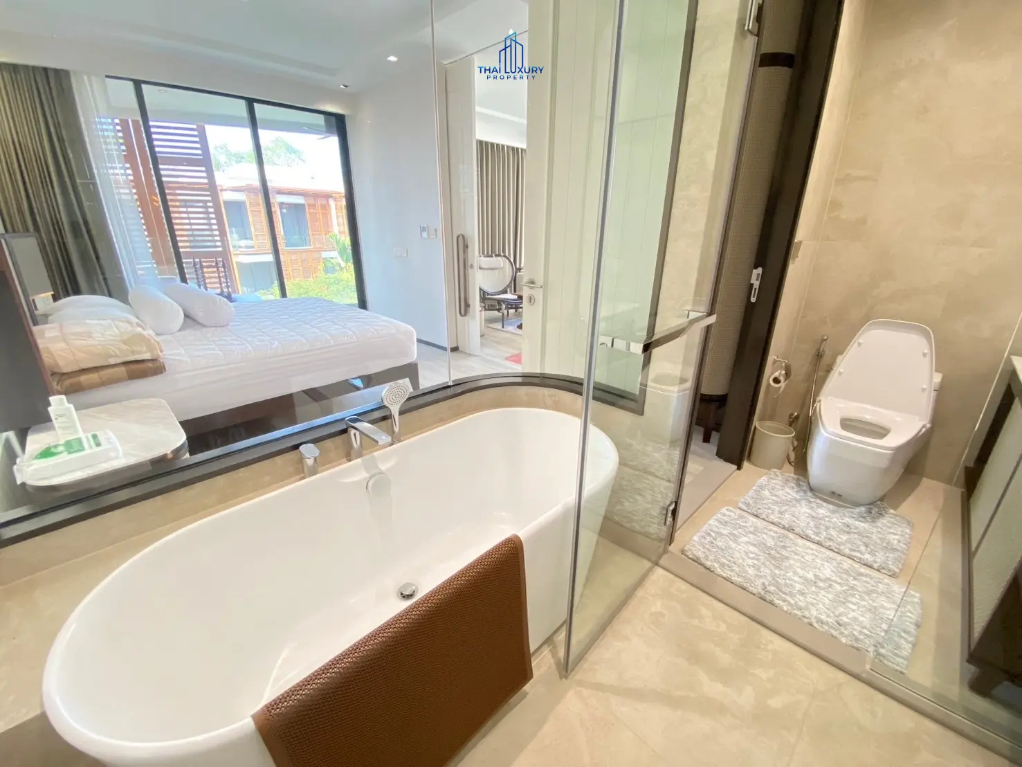 Luxury Modern 2 Bedrooms At InterContinental Residences Hua Hin For Sale