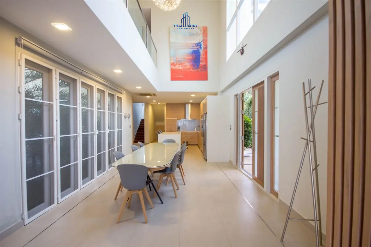 Spacious 4-Bedroom Beachfront Villa with Private Pool in Hua Hin