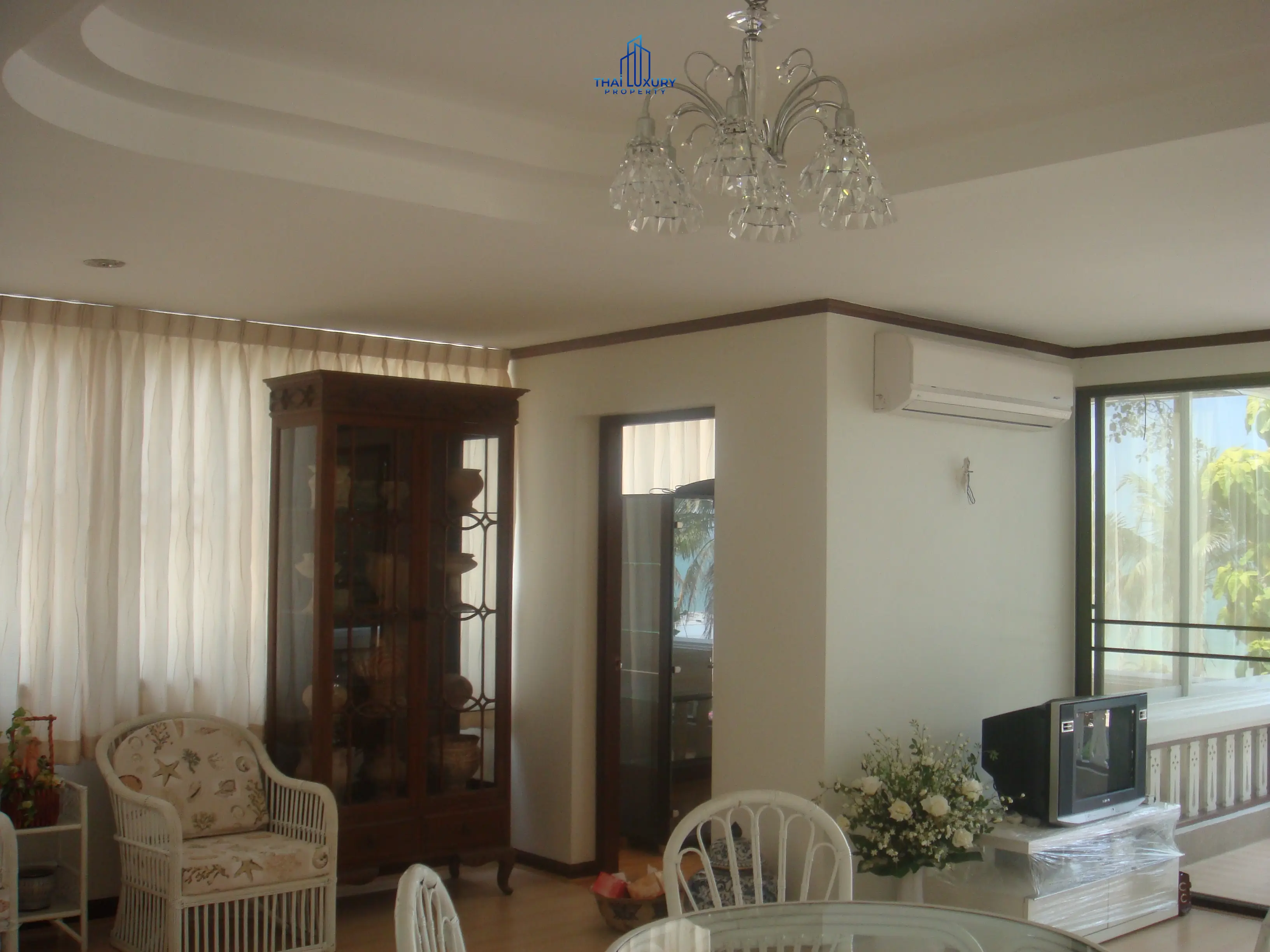 3 Storey House on Hua Hin Beach
