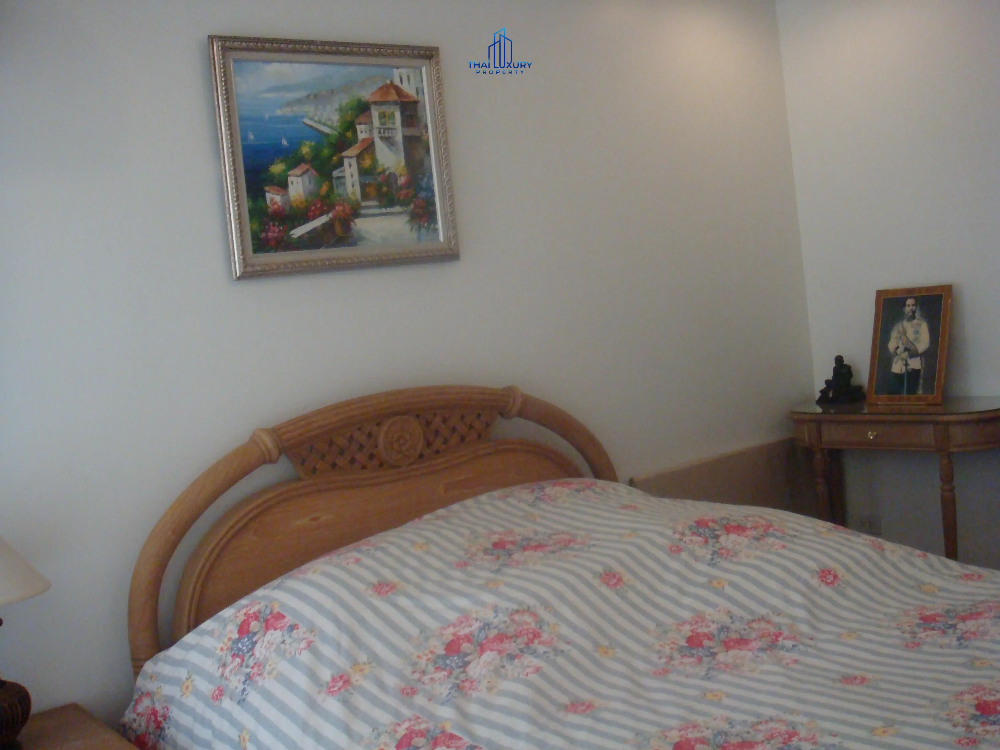 3 Storey House on Hua Hin Beach
