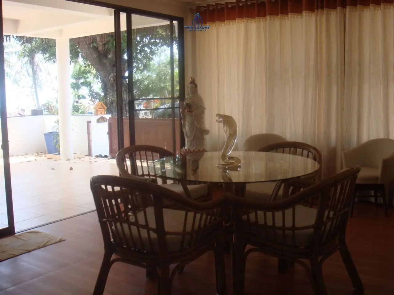 3 Storey House on Hua Hin Beach