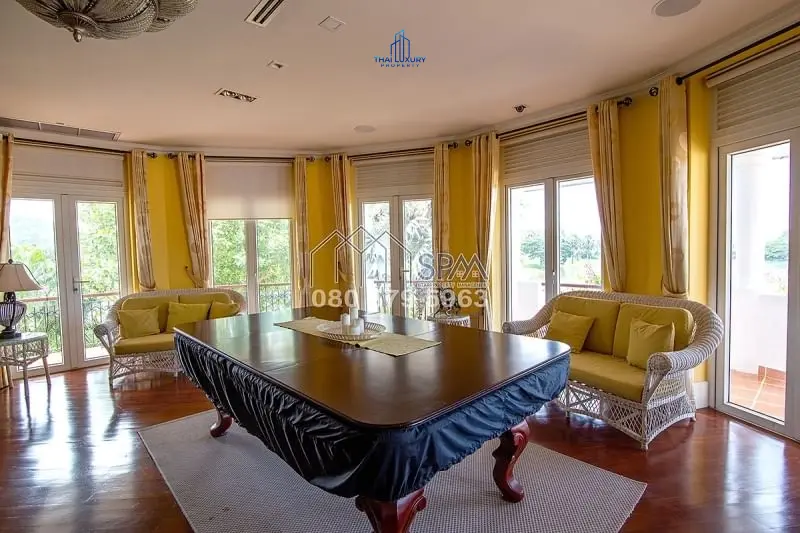 Spacious 4-Bedroom Mediterranean-Style Villa with Pool and Lake Views in Cha-Am