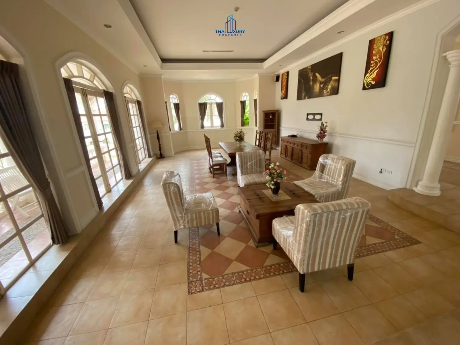 Spacious 5-Bedroom Mediterranean Villa with Pool in Hua Hin