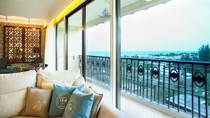 Spacious 4-Bed Condo in Nong Kae with Great Natural Light and Modern Touches