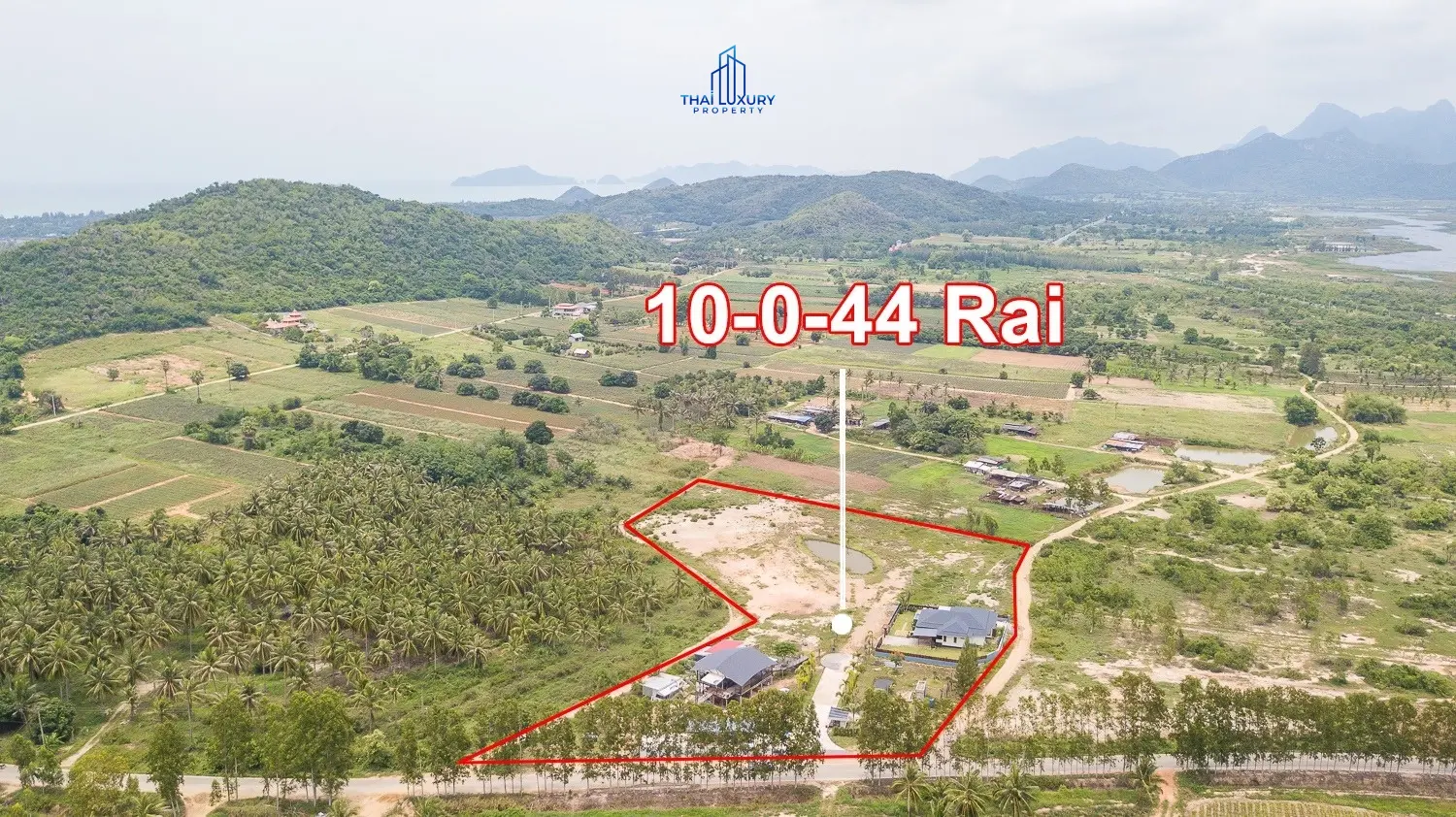 ทรัพย์สินสมัยใหม่ 3 ห้องนอนกว้างขวาง พร้อมสระว่ายน้ำส่วนตัวและวิวเขียวขจีในหัวหิน