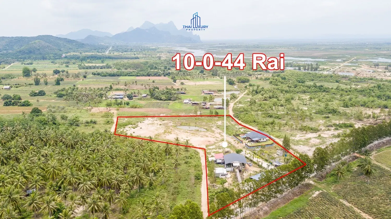 ทรัพย์สินสมัยใหม่ 3 ห้องนอนกว้างขวาง พร้อมสระว่ายน้ำส่วนตัวและวิวเขียวขจีในหัวหิน