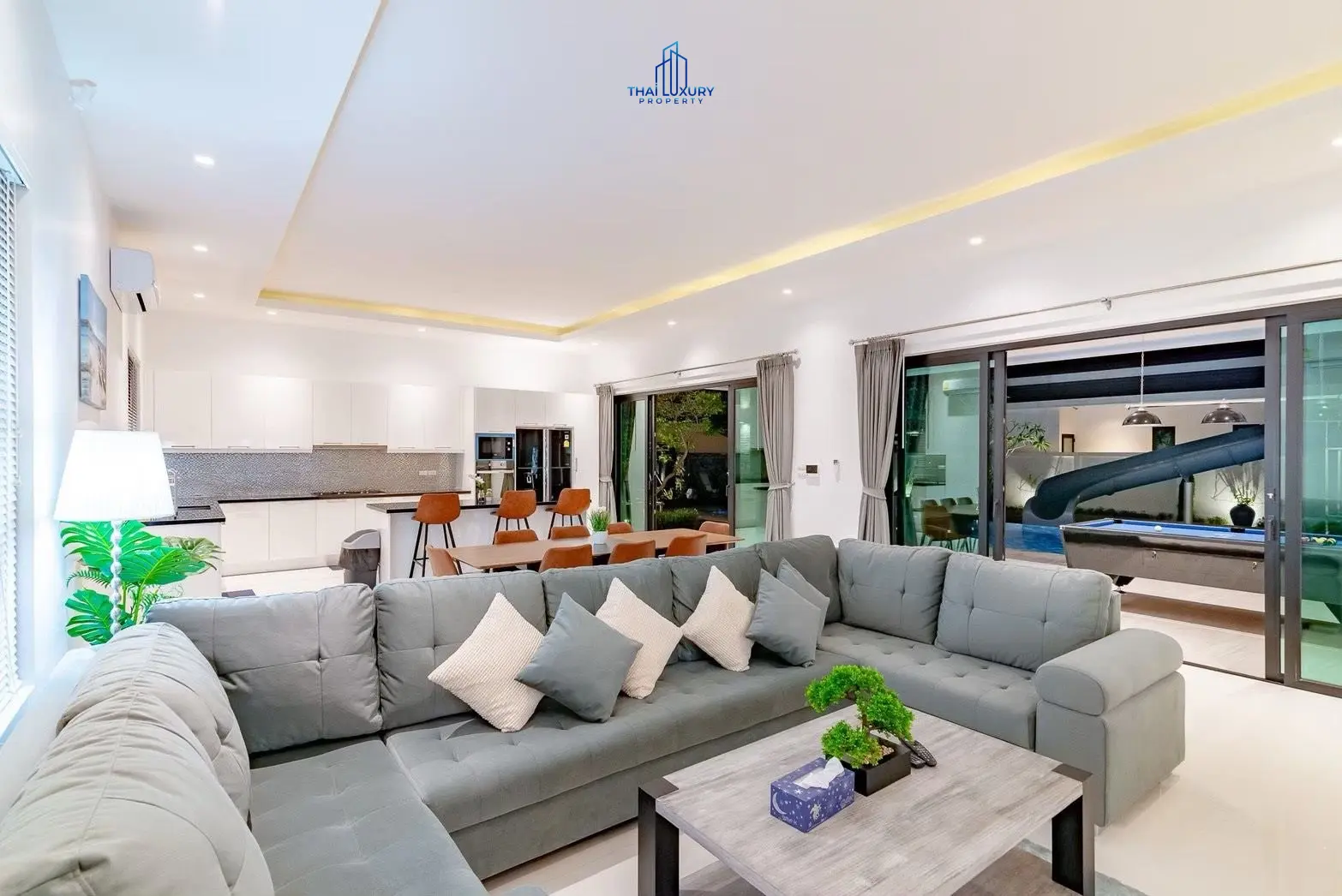 Modern Single-Story Villa with Pool & Outdoor Entertaining in Cha-Am