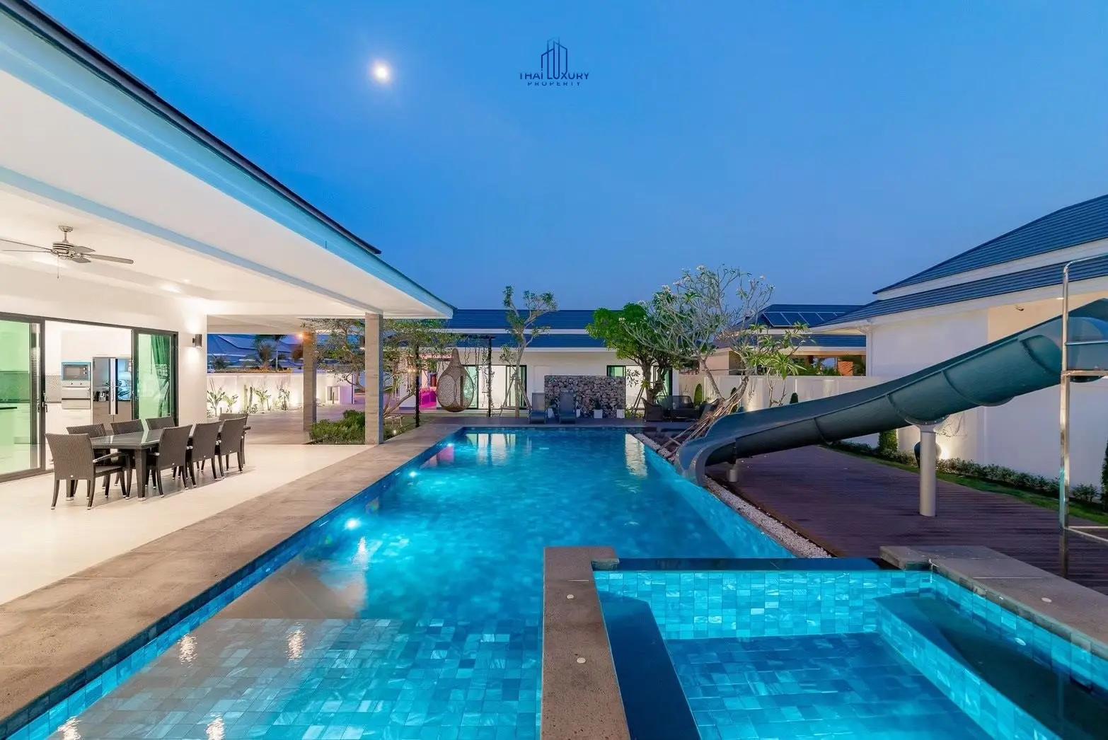 Modern Single-Story Villa with Pool & Outdoor Entertaining in Cha-Am