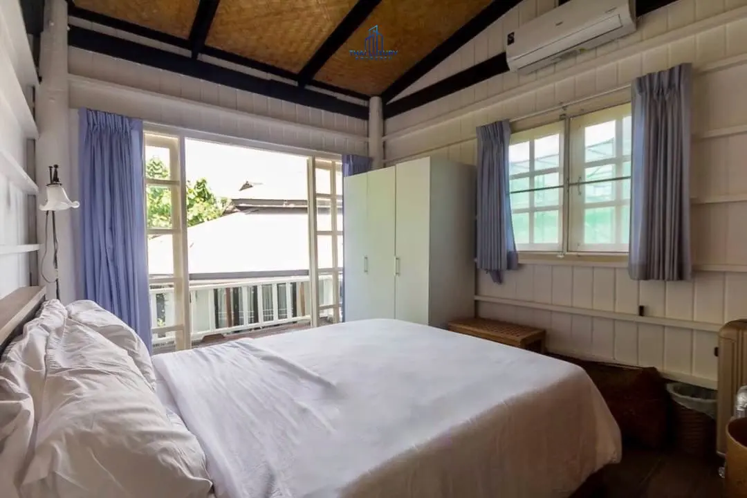 Relaxed Beachfront Villa with Garden, Deck, and Stunning Ocean Views in Hua Hin