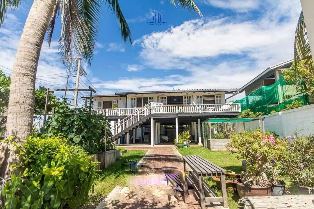 Relaxed Beachfront Villa with Garden, Deck, and Stunning Ocean Views in Hua Hin