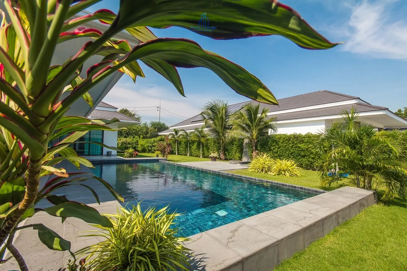 Spacious Single-Story Villa with Pool and Tropical Garden in Cha-Am