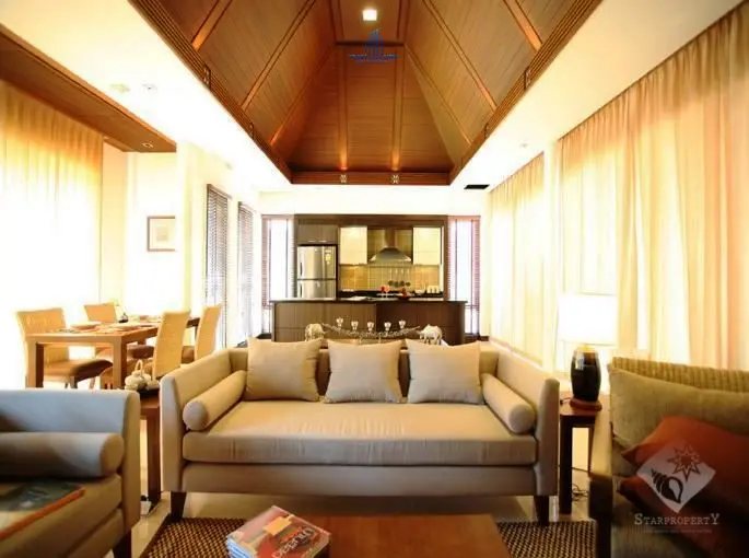 Spacious Modern 3-Bedroom Villa with Illuminated Pool in Hua Hin