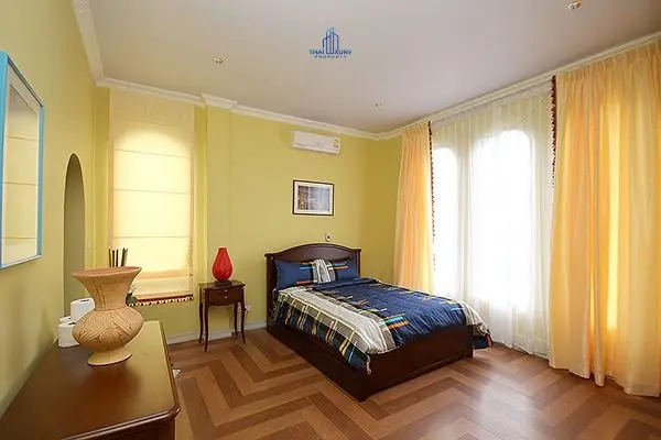 Spacious 4-Bedroom Mediterranean Villa with Pool in Nong Kae, Hua Hin