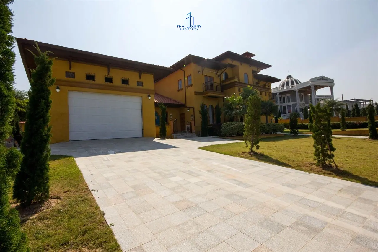 Spacious 4-Bedroom Mediterranean Villa with Pool in Nong Kae, Hua Hin