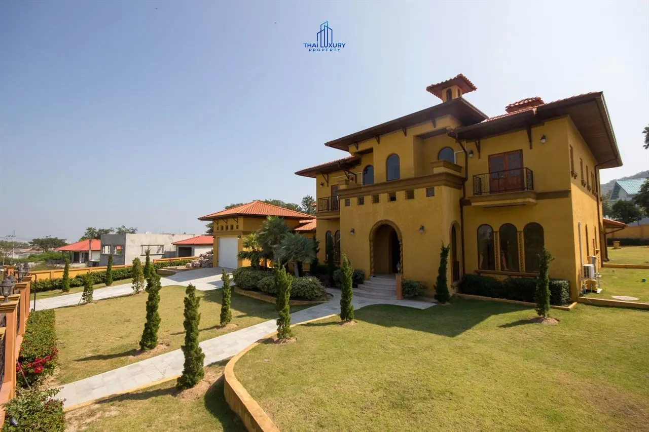 Spacious 4-Bedroom Mediterranean Villa with Pool in Nong Kae, Hua Hin