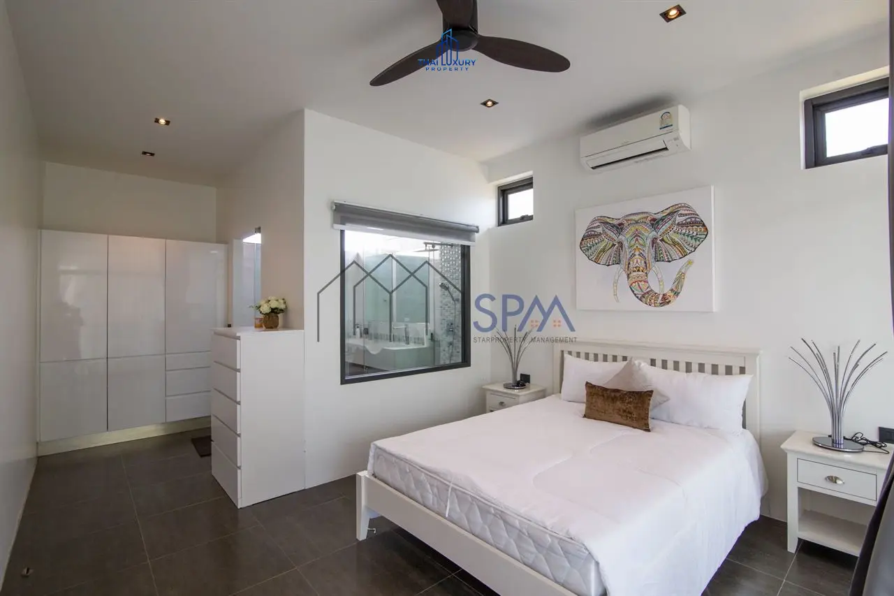 Spacious Modern 4-Bedroom House with Pool and Outdoor Living in Cha-Am